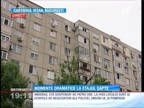 Ameninţă că se aruncă de la etajul 7!