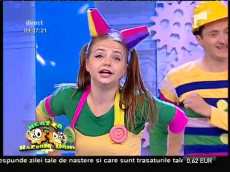 Gaşca Zurli: "Zboară, zboară, Vrăjimăturică"