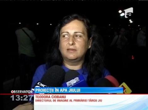 Proiecţii în apa Jiului