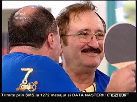 Tenis de masă, la dublu, în același tricou!