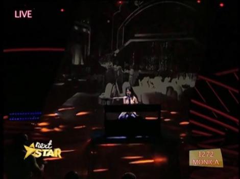 Monica Roșu, puștoaica pusă pe șotii, are voce de aur! A adus-o pe scenă pe Alicia Keys și a fost...MAGISTRALĂ