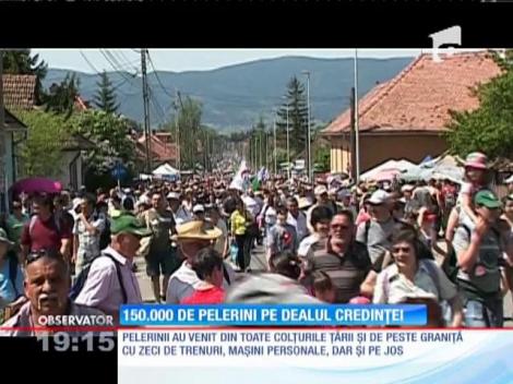 150 de mii de pelerini pe dealul credinței