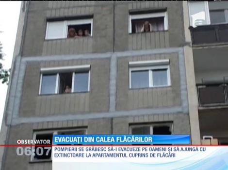 Evacuați din calea flăcărilor