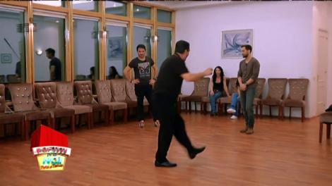 Repetiţiile pentru spectacolul caritabil se lasă cu... bătaie! Răzvan a comis-o din nou