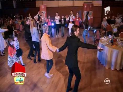 Spectacolul caritabil a ieşit perfect! Nea Mărin şi vedetele au primit ropote de aplauze