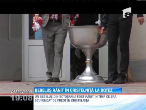 Un bebeluş a fost rănit de preot &icirc;n timpul botezului