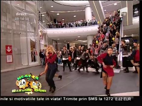 Alessia : "Por Favor"