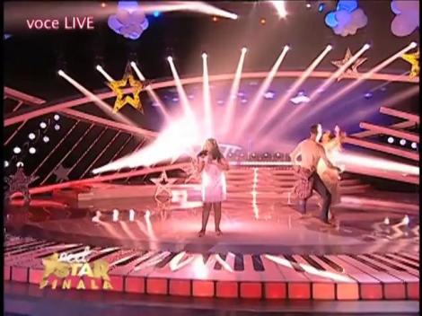 Copilul cu voce de înger! Christina Magrin, interpretare fabuloasă pe scena "Next Star"! Lora a izbucnit în lacrimi
