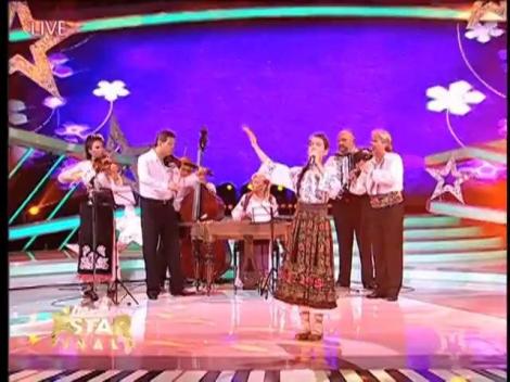 Lorena Ene, o mândruţă superbă! Maria Tănase ar fi fost încântată să audă un asemenea glas!