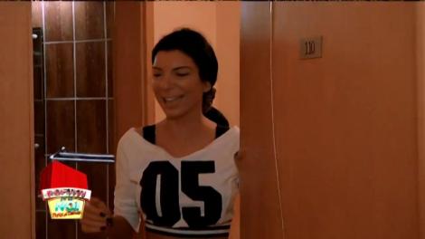 E la Lugoj, dar se crede-n Saint Tropez! Andreea Tonciu îşi face trezirea pe manele