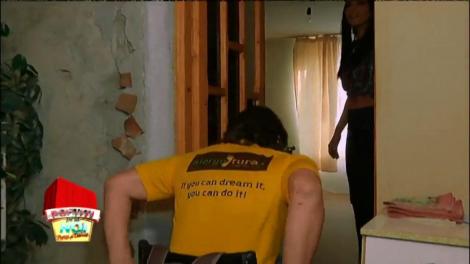 Aşa arată casa unui campion! Vedetele au venit în vizită la Vasile Stoica! "Pentru mine, picioarele sunt rotunde"