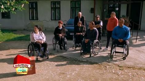 Finalul nu e aici, e doar începutul! Mara Bănică, Andreea Tonciu, Octavian Strunilă şi Cosmin Seleşi au adus bucurie eroilor din scaunele cu rotile