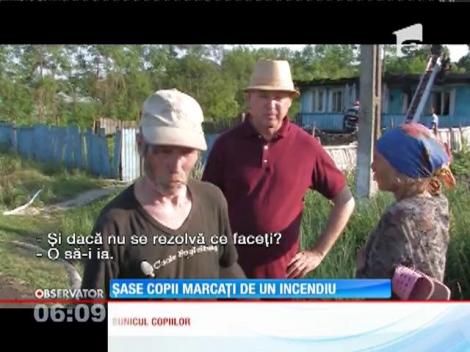 Șase fraţi au văzut cum casa le-a fost distrusă de un incendiu violent