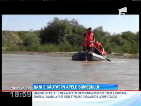 Adolescent de 15 ani căutat în râul Someş