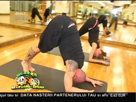 Fitness la Neatza! Dandasana Yoga