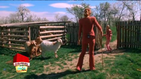 Bianca Drăgușanu merge cu caprele la PĂSCUT! „Numai pe asta n-o făcusem!” Sexy vedeta așa cum n-ai mai văzut-o!