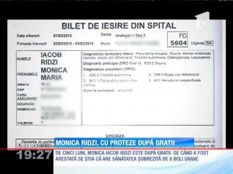 Monica Iacob Ridzi, în proteze la un concurs de literatură organizat în închisoare