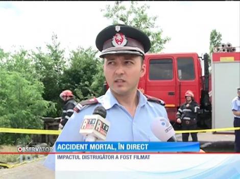IMAGINI ȘOCANTE! O dubă, spulberată de un TIR. Un om a murit