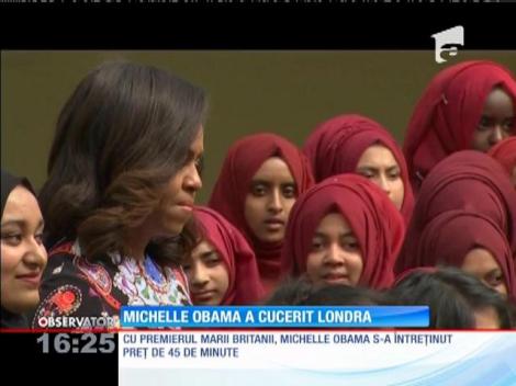 Michelle Obama, primită cu ovaţii la Londra
