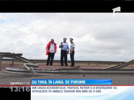 Cu TIR-ul în laul de porumb