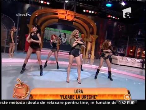 Lora - Floare la ureche