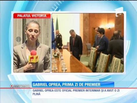 Gabriel Oprea, prima zi de premier