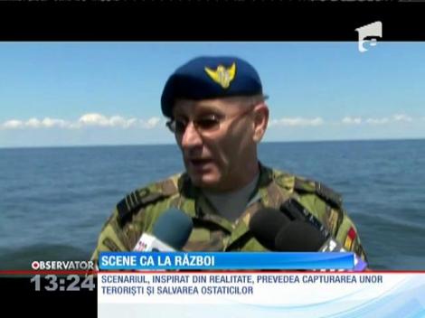 Exercițiu militar pe o platformă petrolieră din Marea Neagră