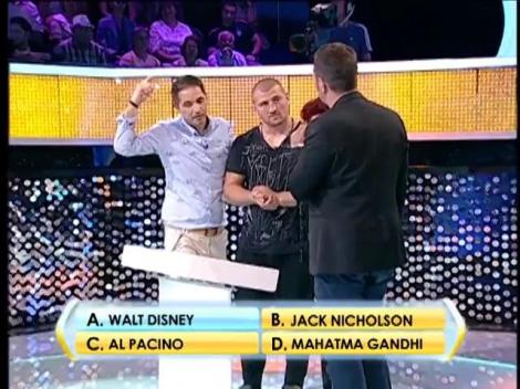 Rândul 4: Care a fost cea mai premiată personalitate din istoria Oscarurilor, câștigător a 22 de trofee?