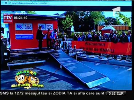 Smiley News: Cel mai bun șofer de excavator din lume