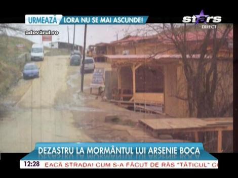 Dezastru la mormântul lui Arsenie Boca! Locul în care credincioșii își caută liniștea a ajuns o groapă de gunoi și resturi menajere