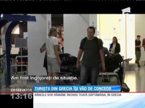 Turiştii care pleacă spre Grecia sunt sfătuiţi să aibă bani cash