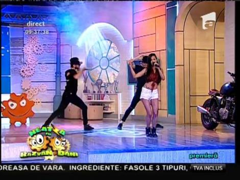 Premieră! Lariss - "Epana"