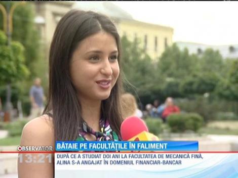 Absolvenţii de liceu intră în competiţia pentru un loc la facultate