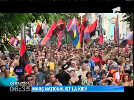 Marș naționalist la Kiev. Militanţi au cerut guvernului să rupă relaţiile diplomatice cu Rusia