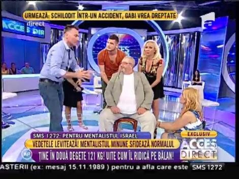 Mentalistul Israel Boyom a făcut vedetele să leviteze cu doar două degete!