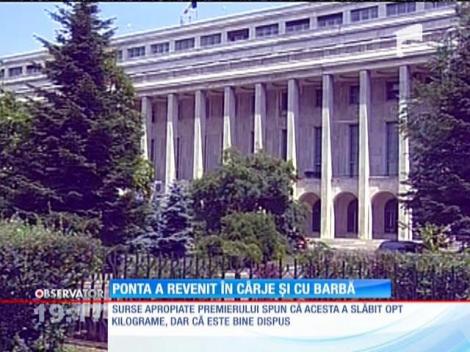 Victor Ponta s-a întors în ţară