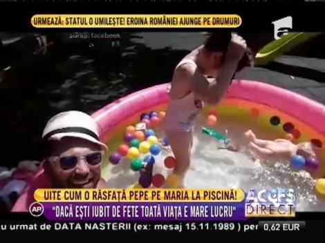 Pepe își răsfață fetița la piscină