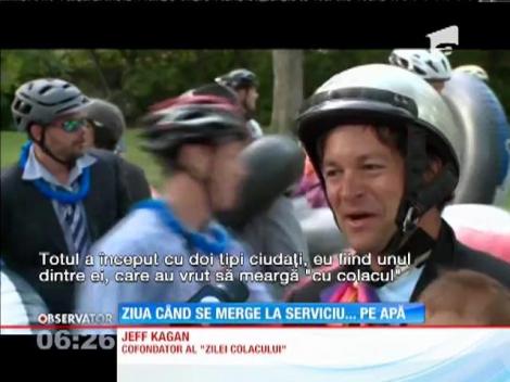 Zeci de navetişti din statul american Colorado au aniversat "ziua colacului"