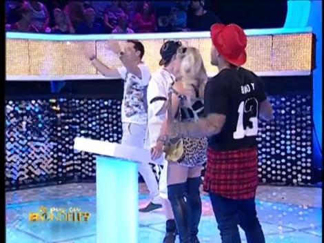 Rândul 6: Ce animal este vânat în Delta Dunării pentru blana sa preţioasă?