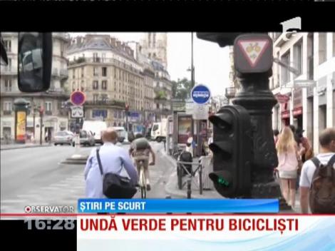 Bicicliştii din Paris au voie să treacă pe roşu
