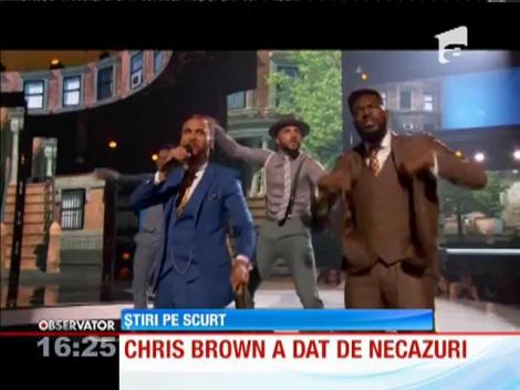 Chris Brown a dat de necazuri