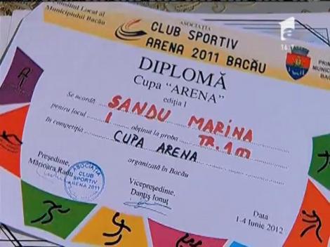 Vedetele de la Splash! luptă pentru două surori campioane la sărituri &icirc;n apă!