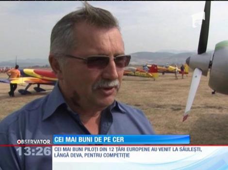 Echipa României, cea mai bună la Campionatul european de acrobaţie cu avionul
