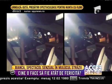 Bianca Drăguşanu, spectacol senzual în mijlocul străzii!