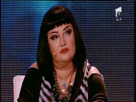 A fost la un pas să renunțe, dar și-a luat inima în dinți! Nicoleta Nucă, săritură spectaculoasă de la...trei metri!