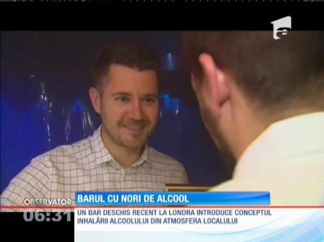Un bar din Londra le promite tinerilor petrecăreţi dimineţi fără dureri de stomac. În loc să bea alcool, ei îl inhalează