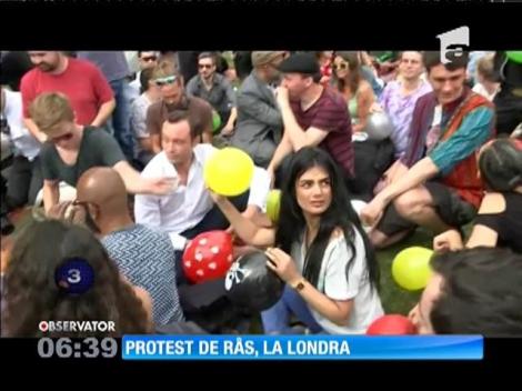 Protest inedit în faţa Parlamentului de la Londra