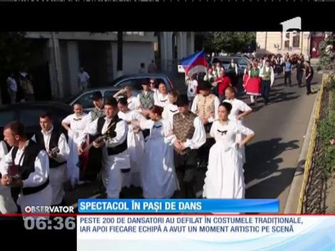 Buzăul a devenit capitala dansurilor populare