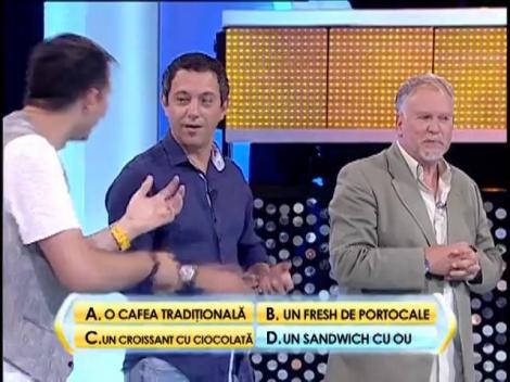 Rândul 2: Iei micul dejun la un bistro din capitala Franței și ceri un "Croque Madame", cu alte cuvinte?