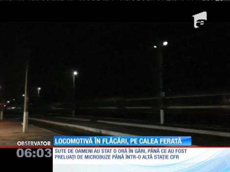 Locomotiva unei garnituri de marfă a ars violent în judeţul Hunedoara